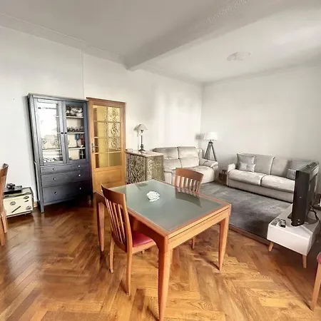 Nicois - Bord De Apartamento Niza