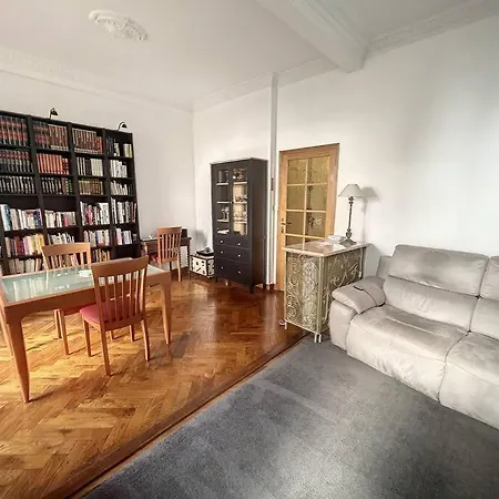 Nicois - Bord De Apartamento Niza